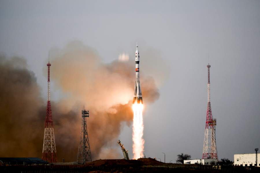 Запуск ракеты-носителя «Союз-2.1а» с пилотируемым кораблем «Союз МС-28» с космодрома Байконур