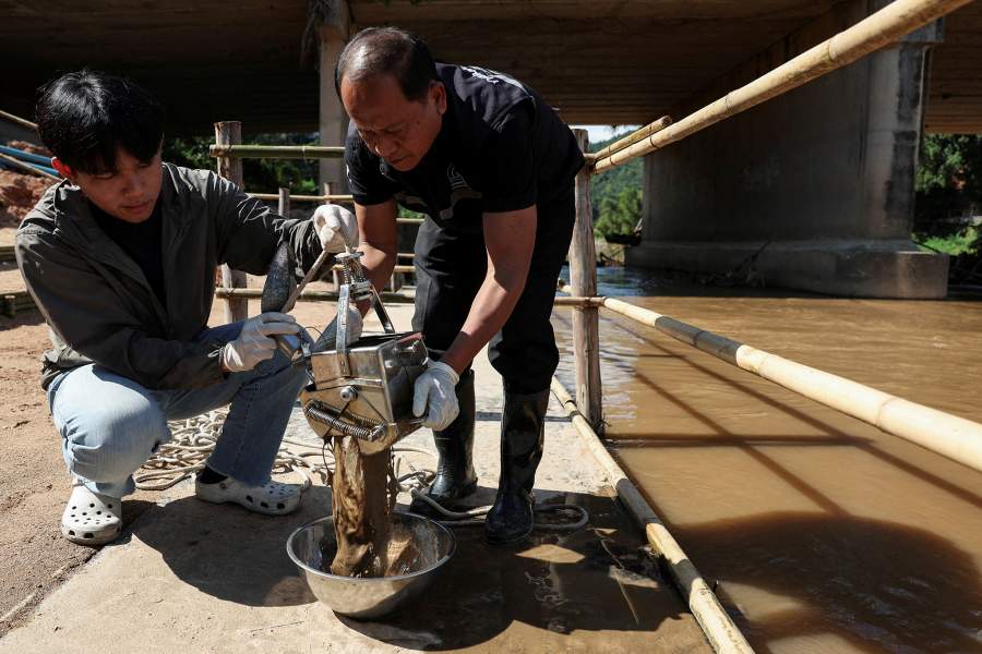 Золотоносный рудник подвергает риску реки и людей Юго-Восточной Азии