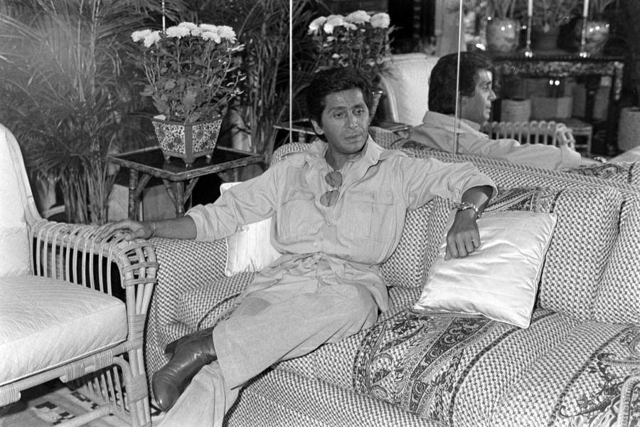 Дизайнер Валентино Гаравани в своей квартире в Верхнем Ист-Сайде Нью-Йорка 11 сентября 1977 года