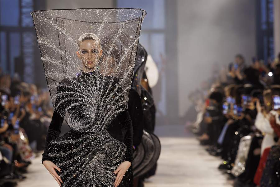 Caption:  RAHUL MISHRA Haute Couture Spring/Summer 2026 Runway during Paris Haute Couture Fashion Week on January 2026 - Paris; France 26/01/2026