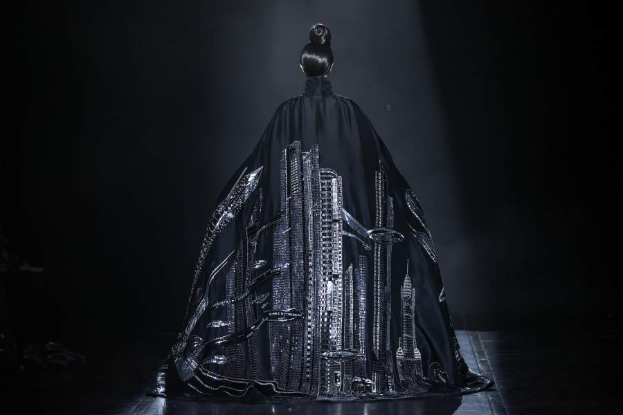 NEW YORK, NEW YORK - FEBRUARY 11: A model walks the runway at the Zang Toi FW2026 show during New York Fashion Week on February 11, 2026 in New York City. (Photo by JP Yim/Getty Images)