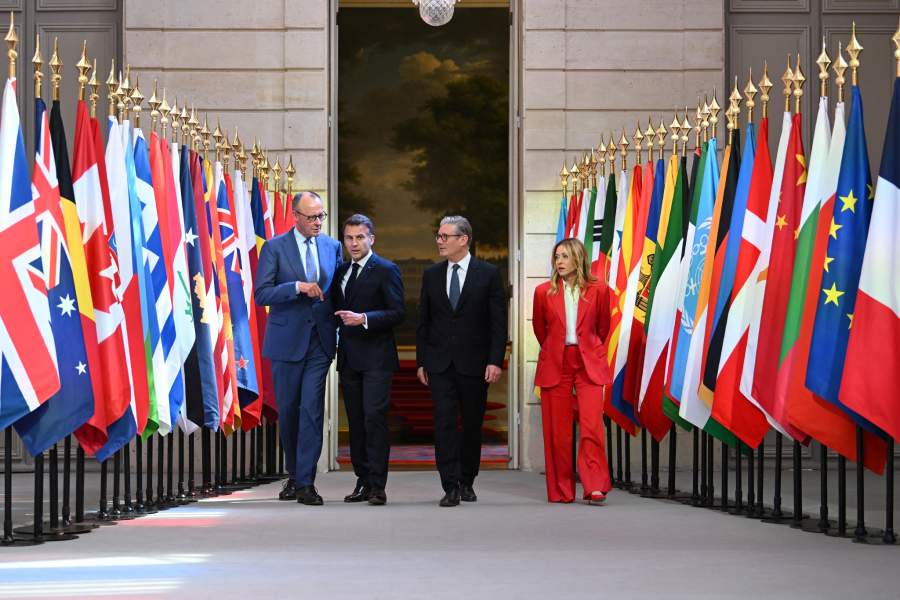 French President Emmanuel Macron, accompanied by Italian Prime Minister Giorgia Meloni, British Prime Minister Keir Starmer and German Chancellor Friedrich Merz, arrive at the Elysee Palace for a conference on the initiative for maritime navigation in the Strait of Hormuz, in Paris, France, on April 17, 2026