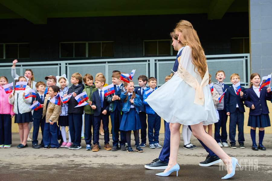 Последний звонок в школе