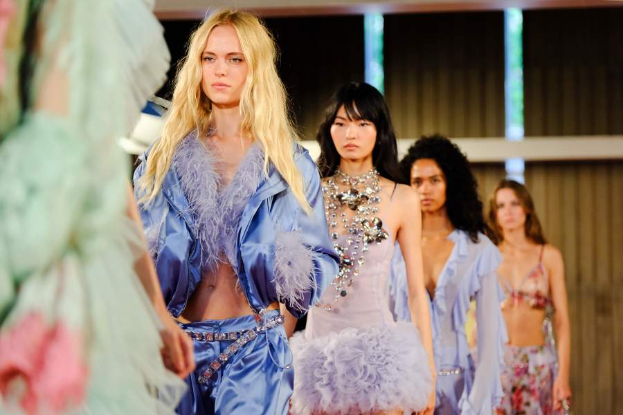 Blumarine - Runway - Milan Fashion Week - Womenswear Spring/Summer 2027 MILAN, ITALY - SEPTEMBER 25: Models walk the runway at the Blumarine fashion show during the Milan Fashion Week - Womenswear Spring/Summer 2027 on September 25, 2026 in Milan, Italy. (Photo by Ferda Demir/Getty Images)