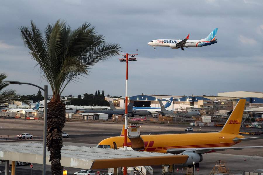 A plane, carrying passengers who were on the FlyDubai aircraft bound for Israel from the United Arab Emirates, which was diverted to Saudi Arabia following an emergency signal, arrives at the Ben Gurion International Airport, in Lod, near Tel Aviv, Israel, September 30, 2026. REUTERS/Ammar Awad