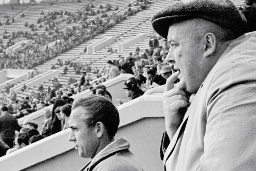 За «Спартаком» из-за его популярности закрепилось негласное звание «народной команды». В числе его именитых болельщиков сегодня числятся,  в том числе, Олег Газманов, Олег Табаков, Дмитрий Харатьян и Михаил Ефремов. 
