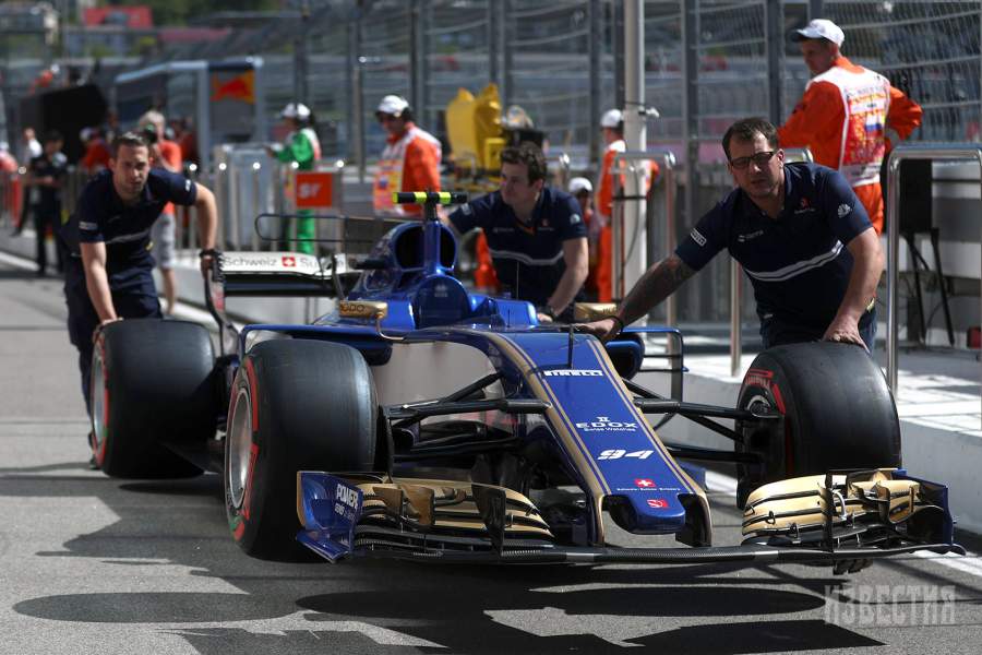 Субботняя практика. Машина команды Sauber
