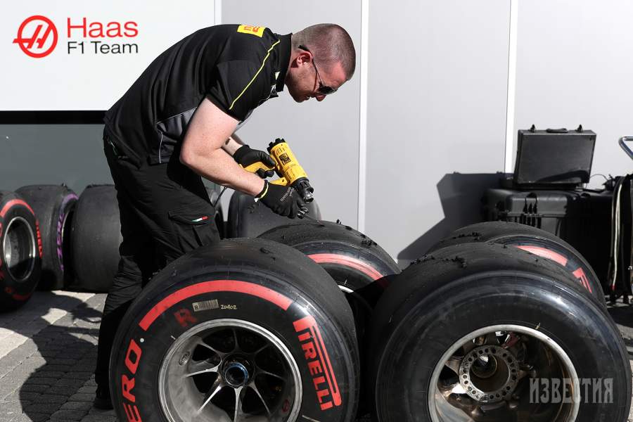 В боксах команды Haas