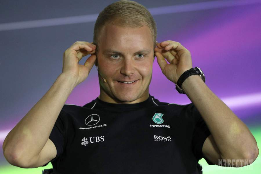 Пилот команды Mercedes Валттери Боттас