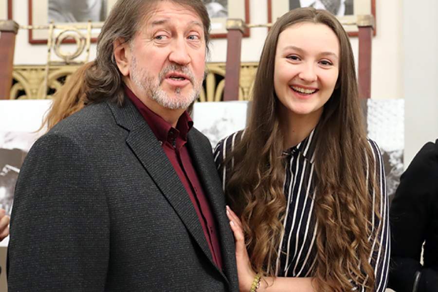 Олег Митяев с дочерью