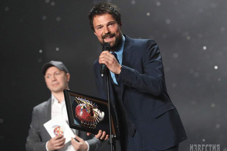 Актер Данила Козловский, получивший награду в номинации «Лучшая мужская роль в драме»